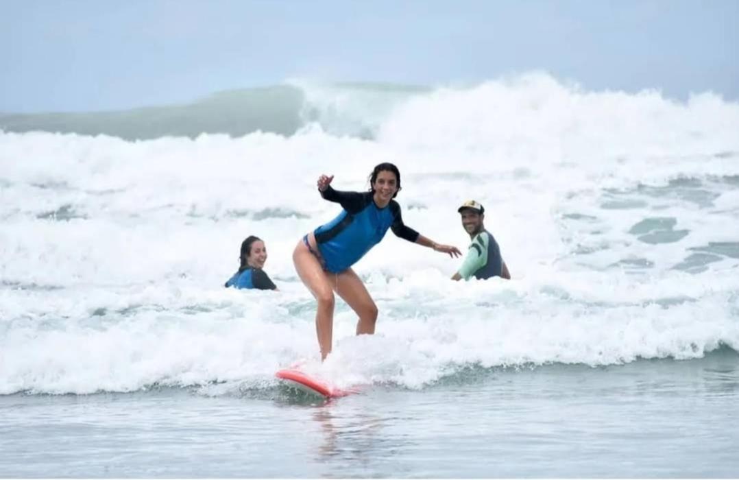Playa Santa Teresa  Cocobolo Surf Hotel & School المظهر الخارجي الصورة