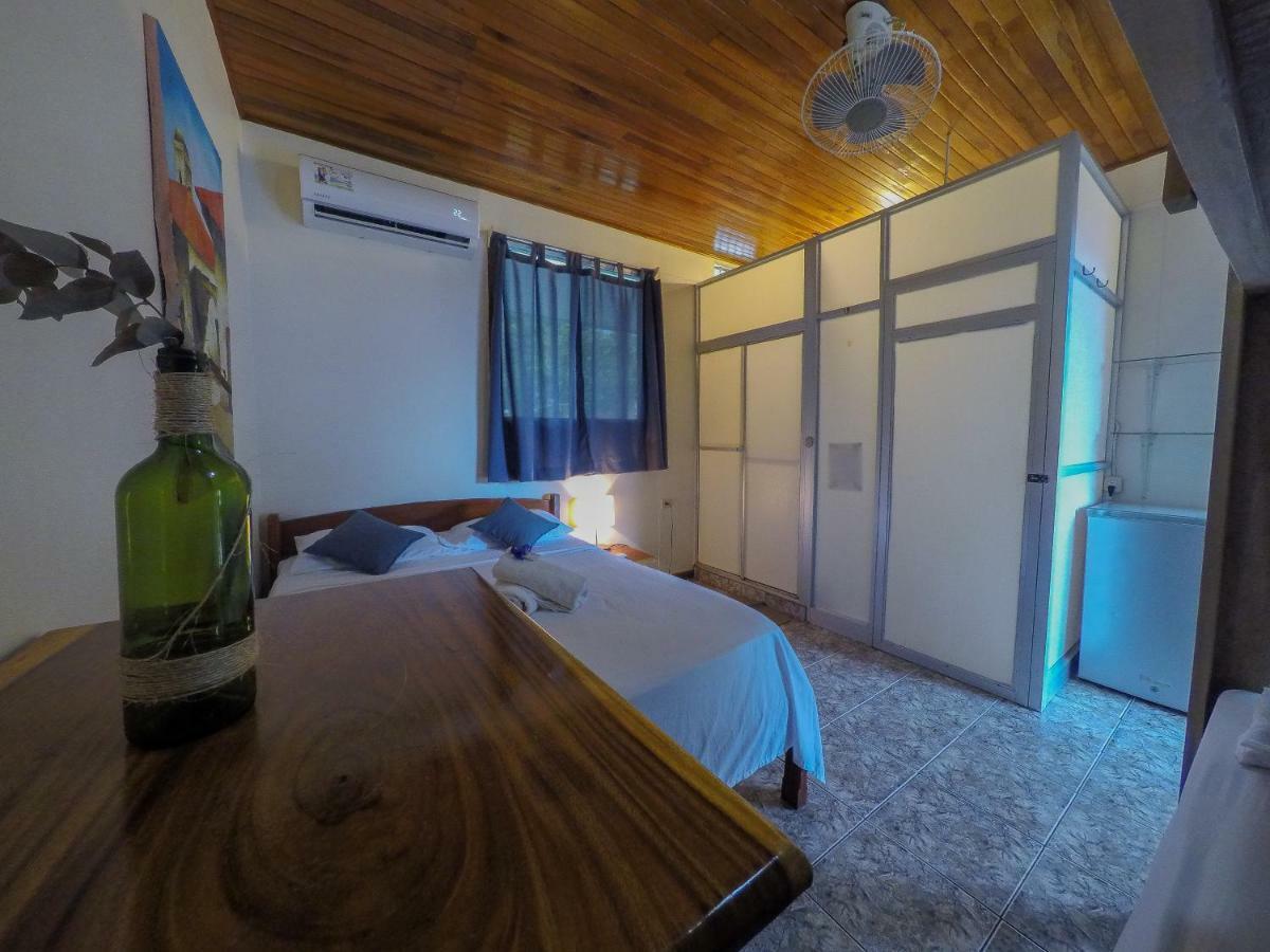 Playa Santa Teresa  Cocobolo Surf Hotel & School المظهر الخارجي الصورة